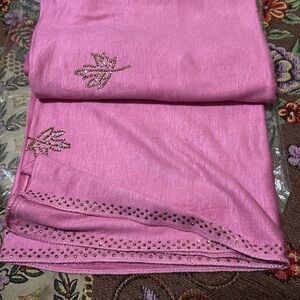 Hijab Jersey Material Pink with sparkle design made in Dubai UAE